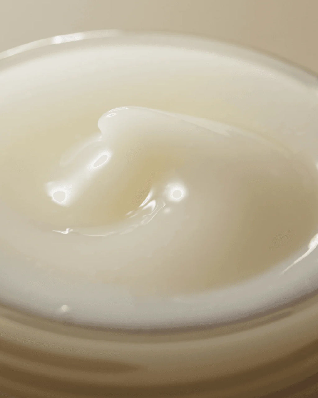 Dark Spot Correcting Glow Cream ®